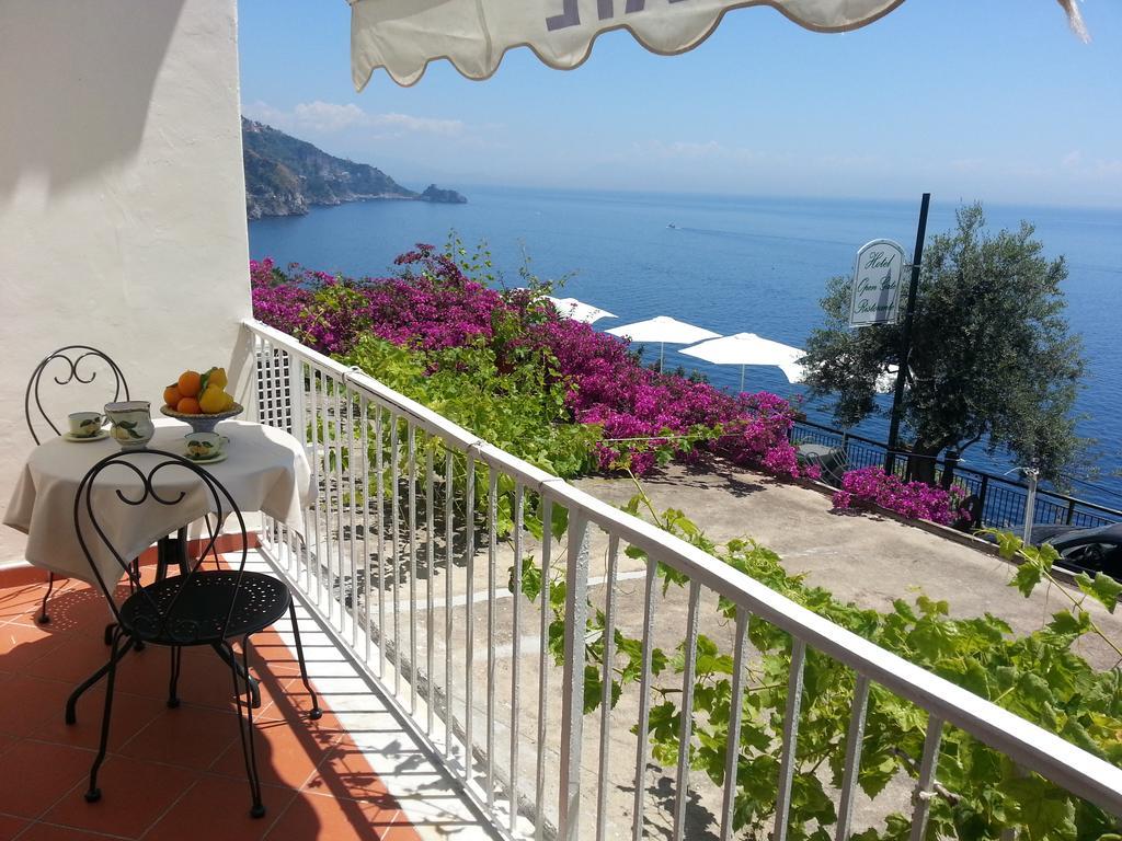 Hotel Open Gate Praiano Habitación foto