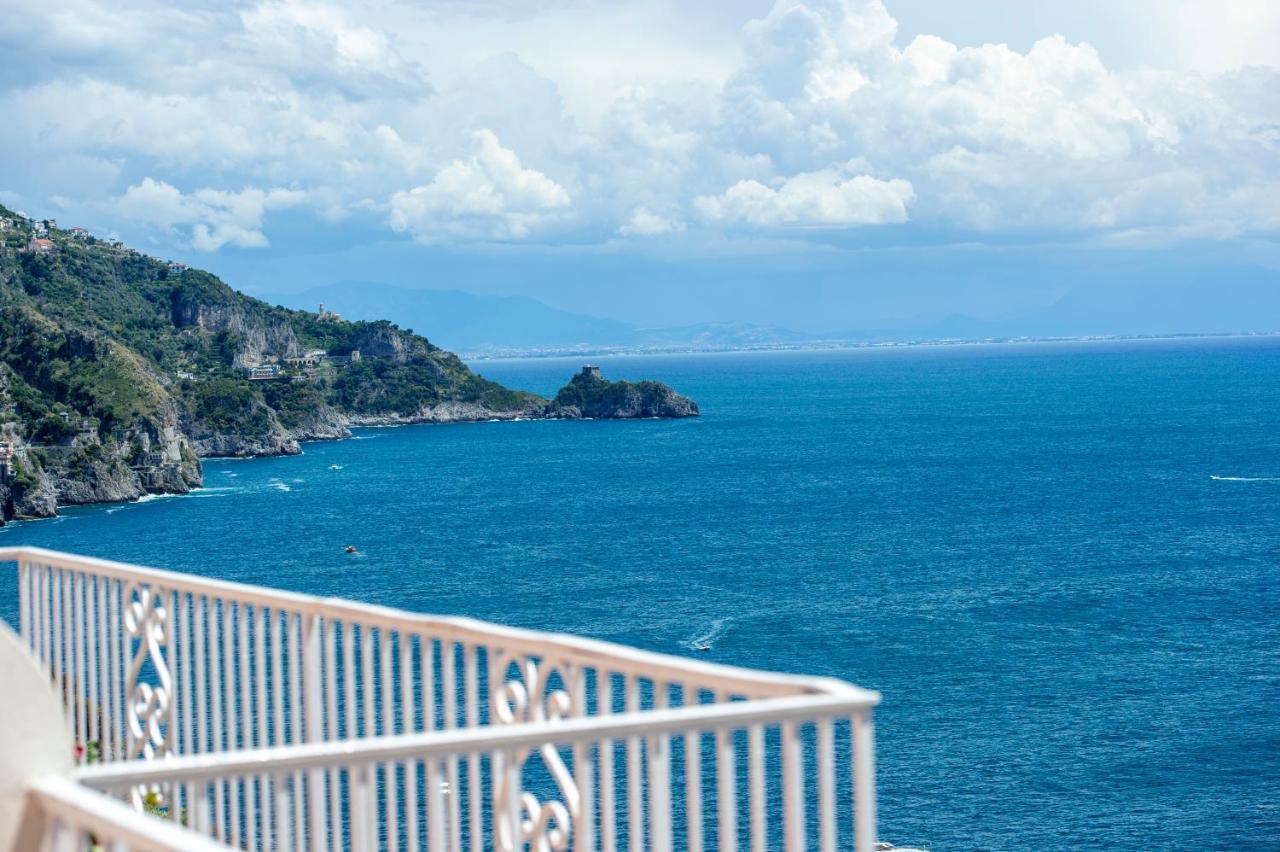 Hotel Open Gate Praiano Exterior foto